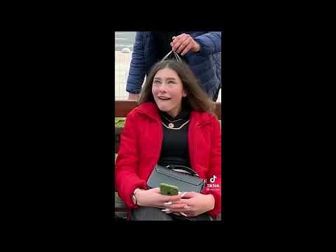 外国人 あへ顔(白目)