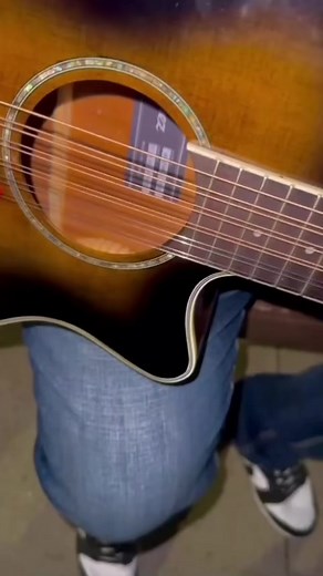 y puros corridos geométricos 😍 | Geometry Dash Humor