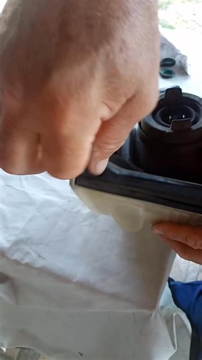 103K views · 386 reactions | Lepljenje ušica na faru II DEO / ceo postupak lepljenja Pasco Fix setom 5/1 za masnu plastiku 1. čistač 2. primer 3. lepak 4. sredstvo za hladan var 5. akcelerator Sve setove i cene možete pogledati na sajtu www.pascofix.net, a možete naručiti putem istog sajta ili na 0659522702 | Pasco Fix Srbija | Facebook