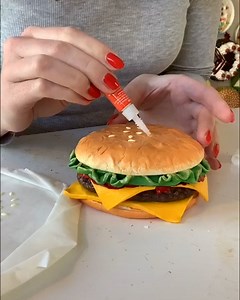 These realistic clay sculptures look good enough to eat 😮😋 | FOODbible