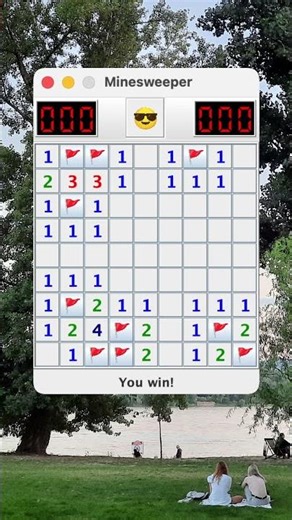 AI-powered Minesweeper player