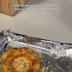 Turn a $30 box of “ugly” produce into a week’s worth of meals. Save big, eat better, waste less with Odd Bunch. | Odd Bunch