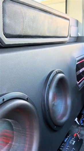 Huge thanks to Isaac Israel Castill for the 🔥 build! FORD SYSTEM COMPLETE 🔊🤟🏻 RIP to the mic 🎤😂 — those Massive Audio HIPPOs don’t play around! This is how you do a clean stereo install in your truck 💯 #NXTGENAudio #956 #MassiveAudio #DS18 #FYP #CarAudio #TruckBuild #SubwooferFlex #CleanInstall #BassHeads #KeepItMassive | MASSIVE AUDIO