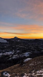 WOLF CREEK PASS 🐺🏔️ Amazing sunset! Pagosa Springs Colorado 🌅 #wolfcreek #wolfcreekpass #highway160 #colorado #vacationmode #wintertime #skitown #November #pagosaspringscolorado #smile #happy #sunset #mountains #goodvibes | High Altitude Pagosa