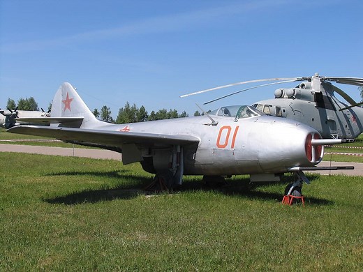 Mikoyan-Gurevich MiG-9 · History, Technical Data & Photos · AeroCorner