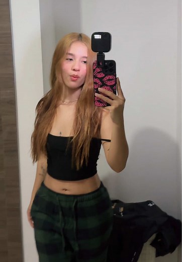 Ámbar Lyx en Bikini: Fotos y Videos Sensuales