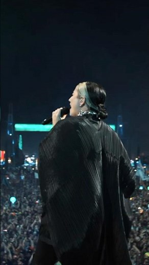 Watch the full live performance of ‘In My Arms’ with ‪@illenium‬ at EDC now on my YouTube channel 🤍