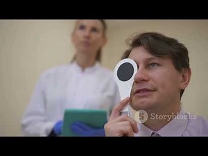 comment utiliser un ophtalmoscope ?