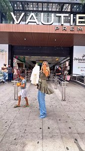 MODA INFANTIL NO BRÁS!👇🏼 Na Fancy Kids você encontrar os melhor da moda blogueirinha! As peças são incríveis de alta qualidade, maravilhosas e com melhor preço do mercado! A loja vende no atacado e envia para todo o Brasil! ✅ Se você quer receber o contato da loja, corre e ja deixa o seu comentário que te envio no seu direct porque as pecas acabam super rápido! Endereço 👇🏼 📍Rua: Tiers ,184 Shopping Vautier Premium - box T213 T214 - Brás WhatsApp: 11 97981-3505 Aproveita e segue a loja 👇🏼 