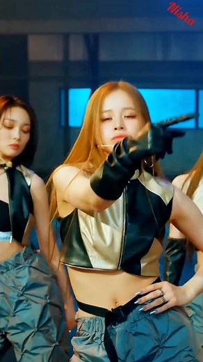 XG - left right #parati #fypシ゚ #kpopers #kpop #kpopfyp #viral #viraltiktok #virall #kpopedit #xg #xgshootingstar #xgshootingstars #xgleftright #xgleftrightdance
