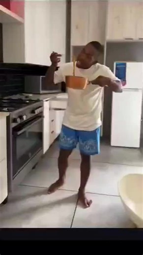 We have opened a @gofundme account for brafridge Monhla since RCG is not paying him enough to a bigger fridge hence his surviving on noodles Monday to Monday in North West... support will be grateful for brafridge Monhla and BBL Kelly Ke bafana ba bra Steto Hlami will explain cause maps explained it ✍️✍️✍️