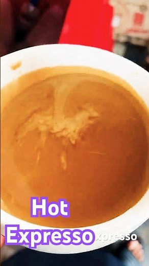 How to make expresso, hot expresso #coffee #howtomakechocolateathome #latteart #coffeeaddict #coffee