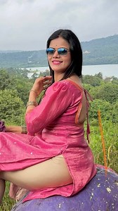 Saree mein swag 💃 Desi beats | Grace & Glam ✨ Dance that speaks culture ❤️ Reels | Trends | Vibes” #sareelove #SareeDance #SareeSwag #DesiDance #IndianDanceReels SareeLove ReelsIndia DanceReels TraditionalVibes DesiSwag ViralReels | Divya Offcial Divu