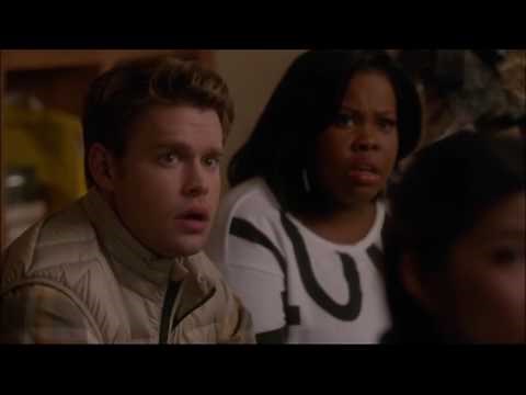 Glee - Rachel's friends try to cheer her up 5x17