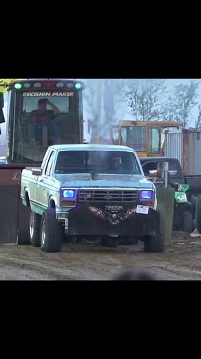 38K views · 726 reactions | Check out Noah Hostetler's Bull Nose Ford 2.6 pulling truck make a pass woth FPP at the 2023 Dragway 42 Fall Shootout. #ford #bullnose #fordtrucks #truckpull #diesel | BUILT Diesel MAFIA | Facebook