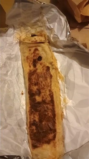 Taco Bell's new 9 dollar box menu item! #tacobell #food