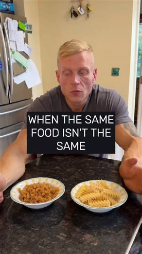 Most people think pasta is pasta but it’s not. White pasta gives you quick energy but it burns out fast. That’s because it’s lower in fibre, so it digests quickly and spikes your blood sugar, leaving you tired and craving more food later on. Wholewheat pasta does the opposite. The higher fibre slows down digestion, keeping your blood sugars steady and your hunger under control for hours. So while both have similar calories, the difference is how your body uses them. Sometimes the smarter choice 