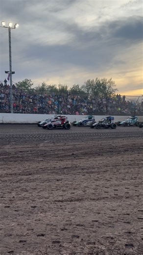 178 reactions | Tri-State Speedway, here they come朗 Heat Races live on @floracing | USAC Racing | Facebook
