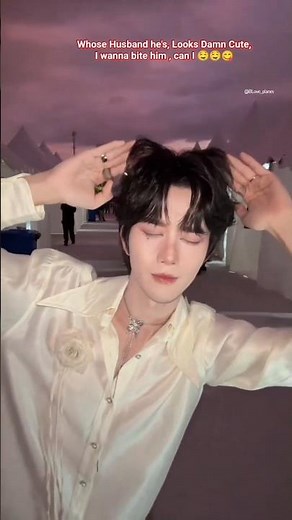 Just one bite 🤤😋#eliothuang #xingqiu