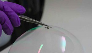MIT Research has ultra-thin solar cells lighter than a soap bubble | Digit