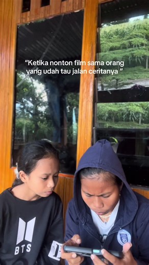 Kau Mo Caritai Gonrong: Lucunya Nonton Film Bareng