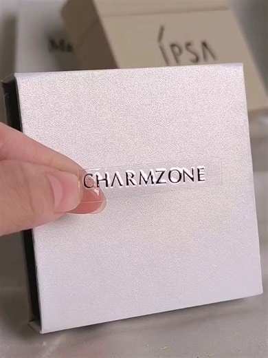 How can I make my own logo on the packaging box#jewelryboxorganizer #jewelryboxdesign #jewelrypackage #customizedboxes #jewelryboxdiy #jewelrypackaging #jewelryboxes #bamboozled #penbox #Paperbag #watches #velvetbox #custom