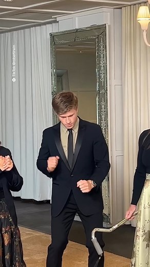 Zoolander (Irwin's version). #RobertIrwin #BindiIrwin | news.com.au Entertainment