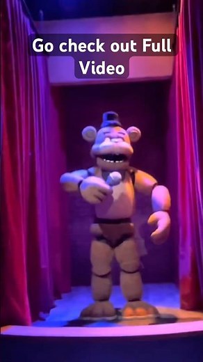 Freddy Fazbear on stage in Five Nights At Freddy’s Horror Attraction #fnaf #shorts