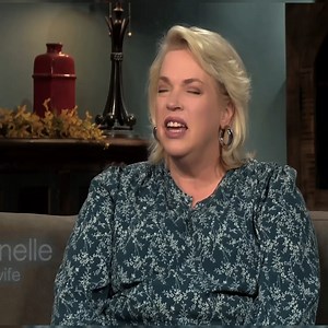 1.8K views · 28 reactions | Robyn And Kody Are Left Out Of Christine's Wedding Celebration Part 1 - SISTER WIVES UPDATE #sisterwives #sisterwivestlc #sisterwivestiktok #sw #tlc #kodybrown #meribrown #janellebrown #christinebrown #robynbrown #polygamy #pluralmarriage | Sister Wives Today | Facebook