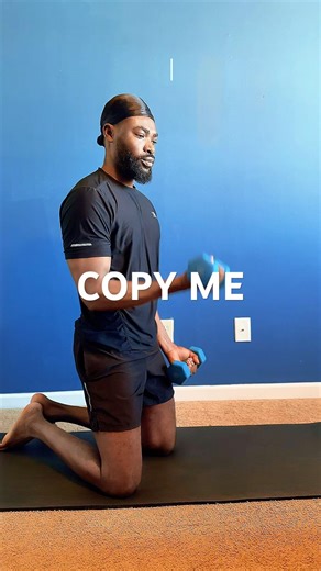 Copy me and complete this sets for powerhouse BICEPS & CHEST #biceps #viral #mrevfitness #workout