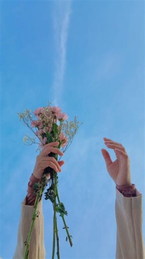 MEME PRINCESS ♥⁠╣ | #onlyoriginals #theoriginals Follow for more ♥️ . . . . . ご存知ですか？日本では今、「歩く足跡」から発電しています！⚡ 日本では現在、一歩ごとに発生するエネルギーを電気に変換する圧電タイルが設置されています！🔋... | Instagram