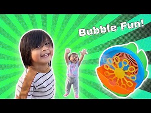 Best bubble machine for toddlers | Play day Mega Bubble blower | bubbles |Connect with Jo |