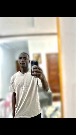 #boris_litalien🇮🇹😎#bravo😎💪💙 @@ange Jessica 620 @🍀Michou 😊❤️