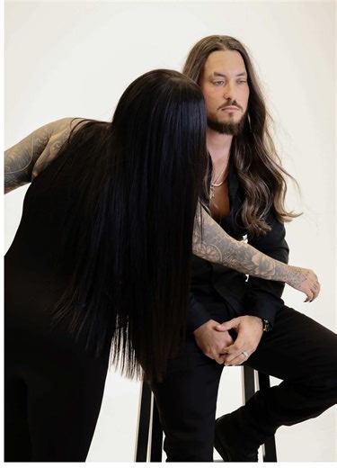 Transform Your Look with Medusa Weft Extensions