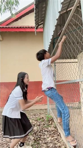 Surprising My Boyfriend 🤣💖 | Funny & Cute Couple Moments #CoupleGoals #SurpriseBoyfriend