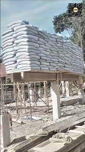 Traditional Concrete Pile Driving Using Sandbag Weight #9forge