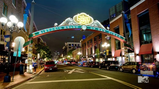 898K views · 124 reactions | The hottest parties, the highest fashion, the craziest drama—oh yeah, and they’re moms.  Your new clique is here when MTV's Pretty Little Mamas Thursday, August 30th at 9/8c. | MTV | Facebook