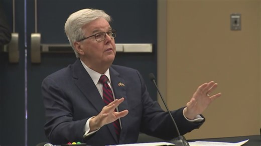 Lt. Gov. Dan Patrick calls CenterPoint Energy board to recommend CEO Jason Wells resign