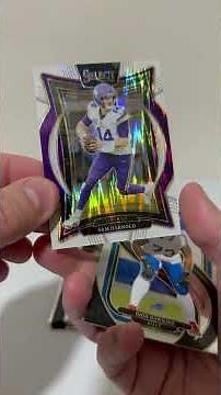 Let’s open a 2024 Select Football Blaster Box!