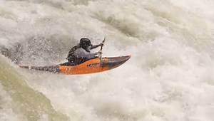 At 'World Class Kayaking School,' the Legendary Zambezi River Is the Classroom
