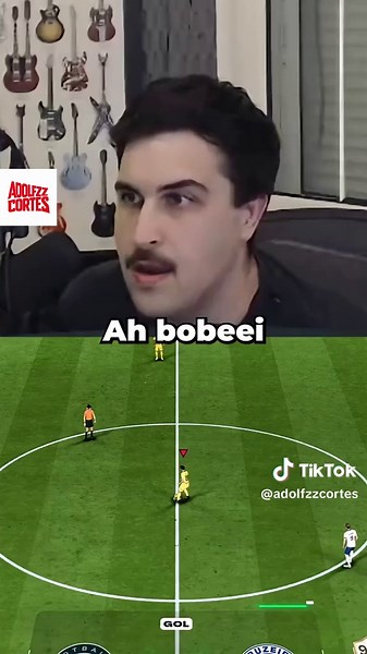 Adolfz e a Gameplay Bizarra na World League do eFootball