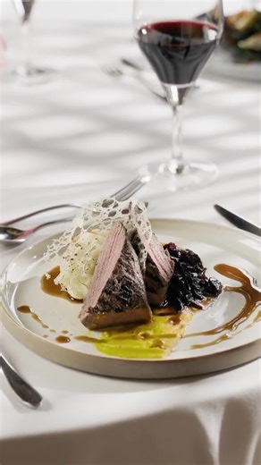 Discover a world away with a hotel or self-catering stay at Elmers Court. Nestled perfectly between the New Forest National Park and glittering Solent Coast, it’s the ideal location for those wanting to enjoy all that the English seaside has to offer, as well as scenic woodland this summer. Boasting elegant gardens, an outdoor pool, a superb spa, and plenty of dining options, you’ll be hard-pressed to find a reason to leave. Book now: https://bit.ly/3Jt3O8j | Macdonald Hotels & Resorts