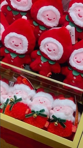 winter in seoul 2024 ✨ ft. christmas decor, steamed buns, year of the snake goods #lifeinkorea