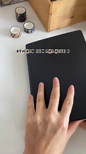 Sticker Dump by Color 🎨✨ Sorting stickers by color turns into the sweetest kind of creative play. Red, orange, yellow, green, blue, pink, purple, brown… Every shade brings its own feeling, its own tiny story, its own spark of inspiration. It’s a simple way to rediscover what you already have and let your journal grow into a rainbow of textures and moods. One color at a time, the page becomes brighter, cozier, and full of personality. Tell us, which color were you most excited to see, or which o