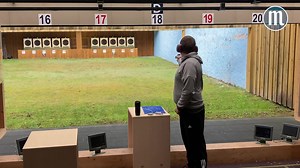 Der Regensburger Christian Reitz schied bei seiner Olympia-Premiere im Mixed am Dienstagmorgen mit der Luftpistole in der Qualifikation aus. Im MZ-Interview spricht seine Frau Sandra über die bisherigen Leistungen des Sportschützen, bange Stunden vor dem Laptop und seine Chancen in Christians Parade-Disziplin, der Schnellfeuerpistole. | Mittelbayerische Video | Facebook