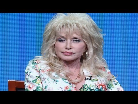 Dolly Takes Off Her Makeup And Leaves Us With No Words