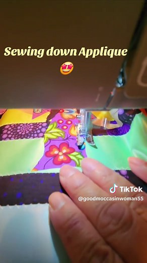 Monday Vibes ✨️🤩#smallbusiness #nativetiktok #supportsmallbusiness #indigenouswomaninbusiness #indigenoussmallbusiness #indigenoustiktok #ribbonskirt #ribbonskirtmaker #Applique