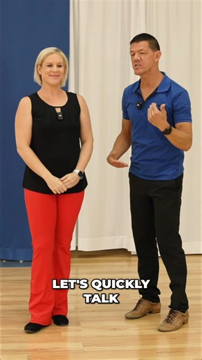 Learn the Foxtrot Twinkle – Start with Box Timing Having fun with Foxtrot Basics? The twinkle uses simple box timing. We break it down step by step. So it feels easier from the start. Get the free beginner e-book here 👇 https://socialdanceonline.com/free-e-book #foxtrot | Social Dance Online