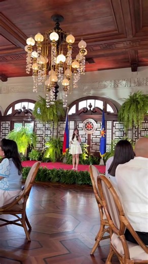 Lyka Estrella's Powerful Performance of 'Hawak Mo'