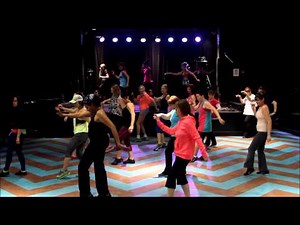 Zumba - Happy (from Despicable Me 2) - Pharrell Williams